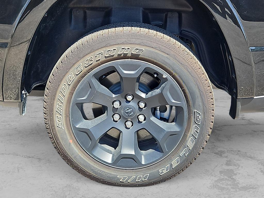 Thumbnail: 2026 RAM 1500 - 8