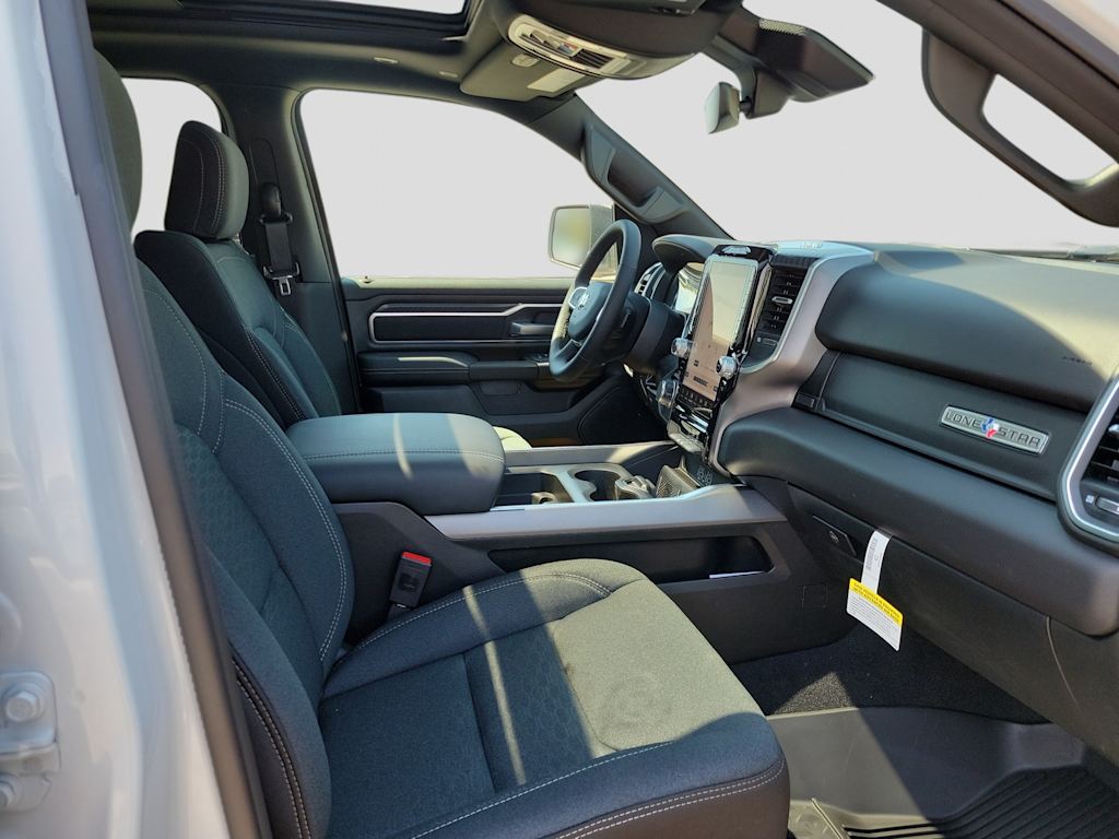 Thumbnail: 2026 RAM 1500 - 10