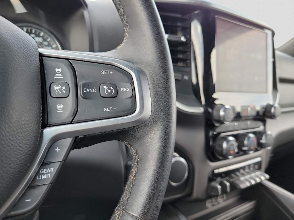 Thumbnail: 2025 RAM 1500 - 19