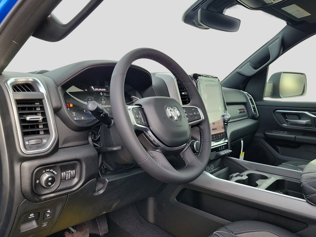 Thumbnail: 2026 RAM 1500 - 2