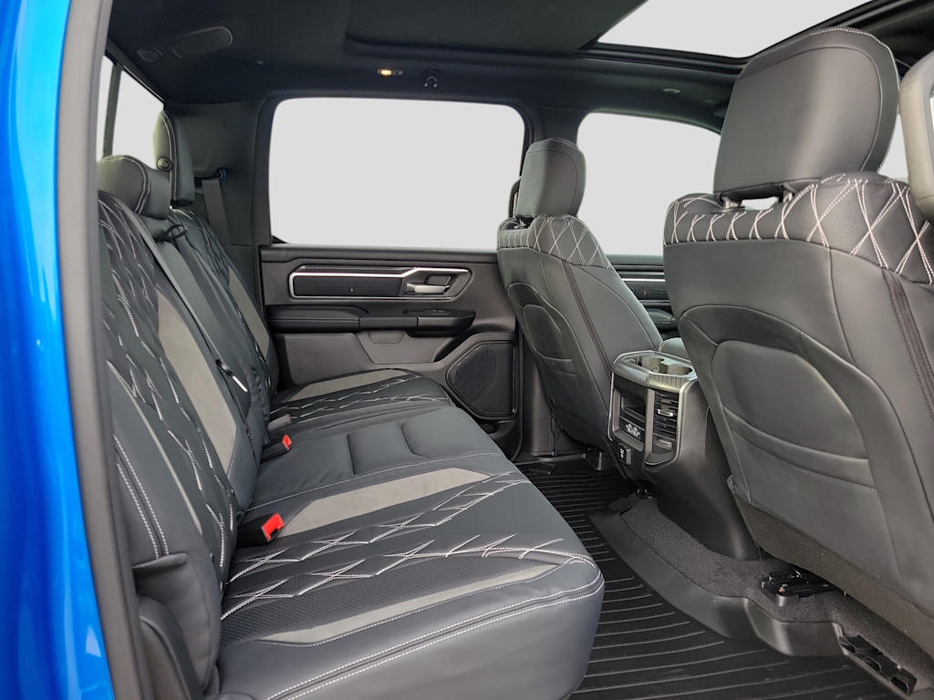 Thumbnail: 2026 RAM 1500 - 17