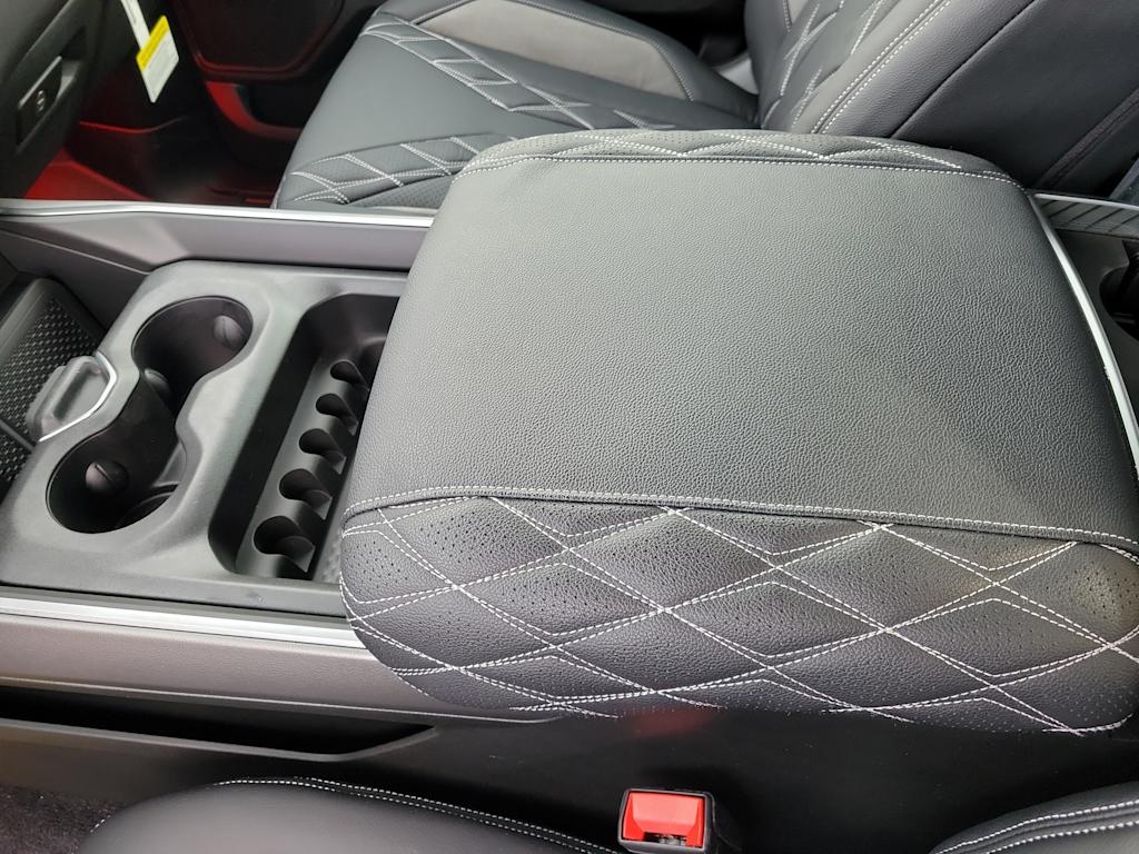 Thumbnail: 2026 RAM 1500 - 18