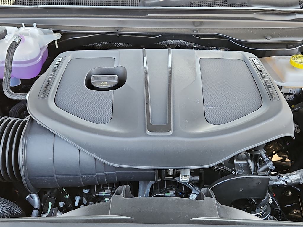 Thumbnail: 2026 RAM 1500 - 8