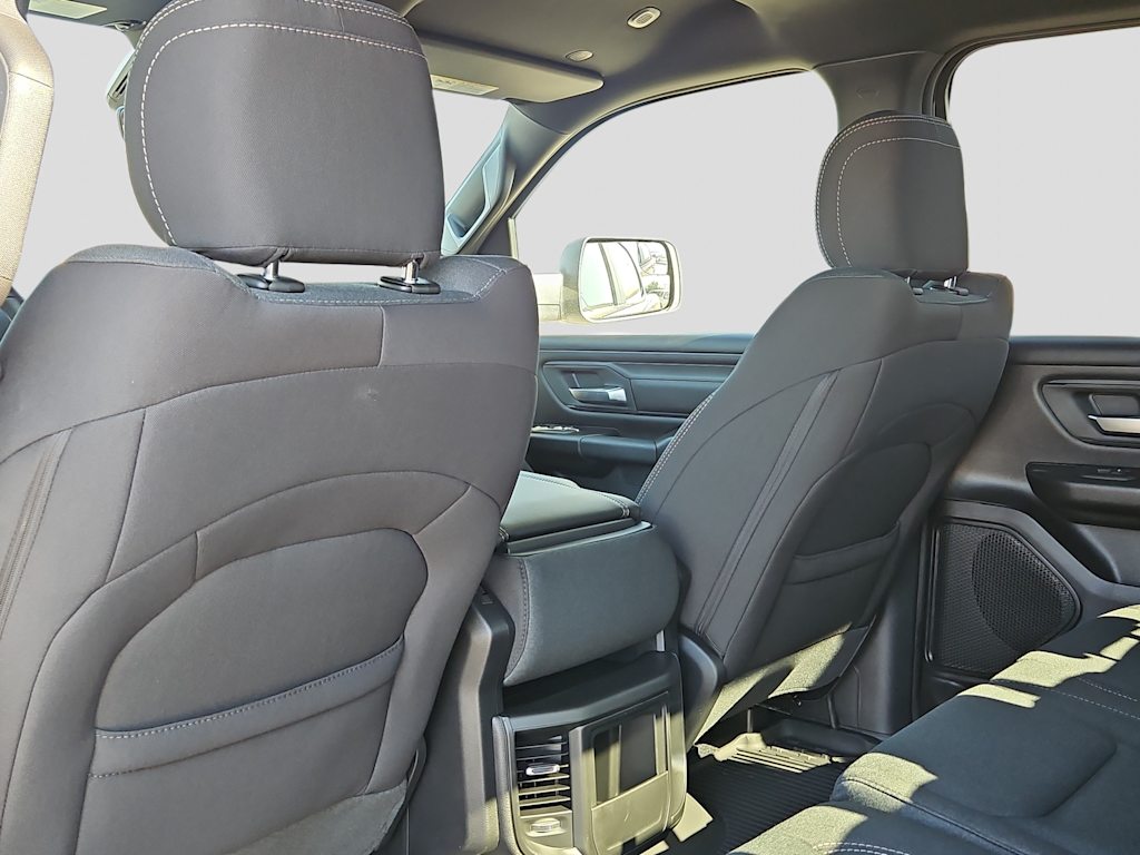 Thumbnail: 2026 RAM 1500 - 10