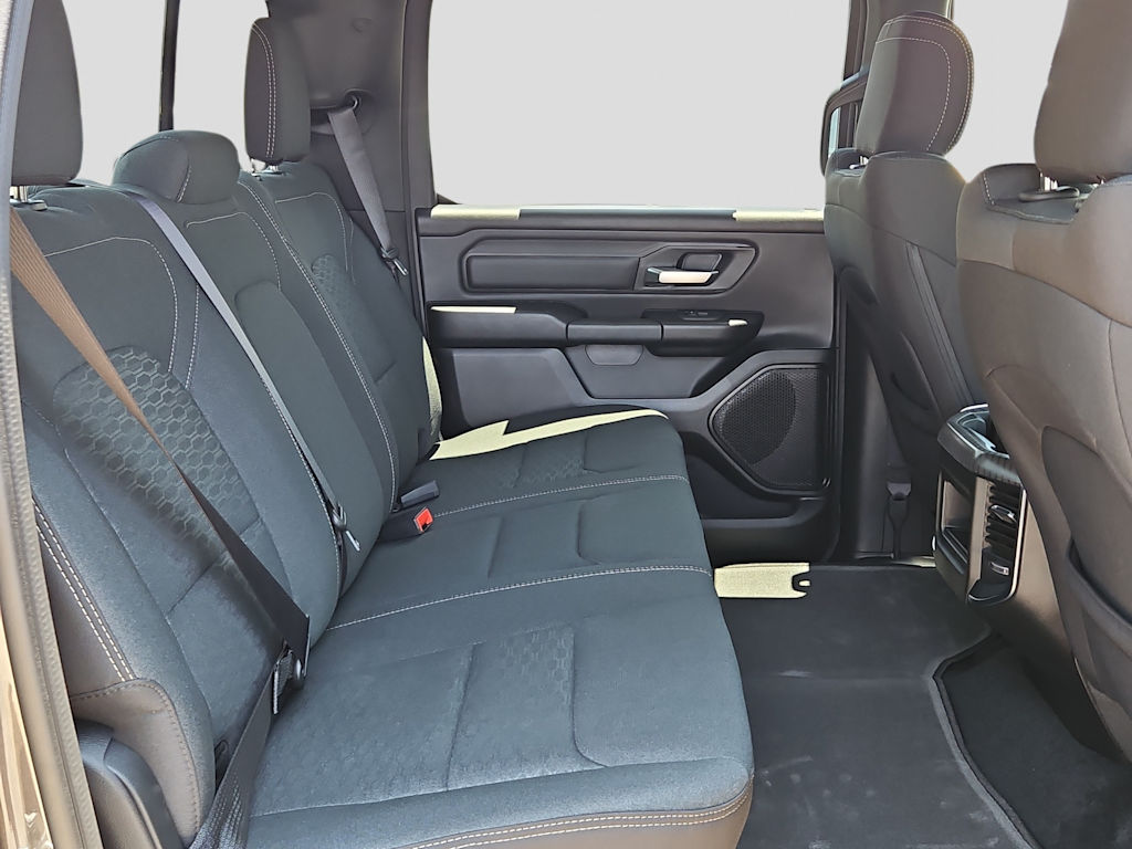 Thumbnail: 2026 RAM 1500 - 15