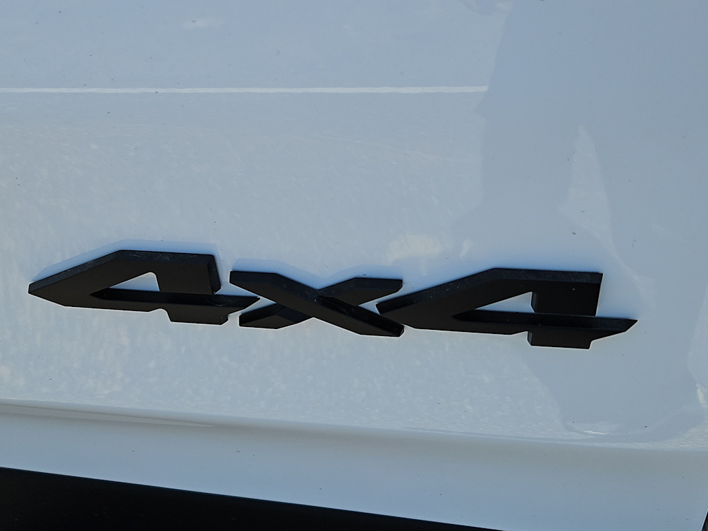 Thumbnail: 2026 RAM 1500 - 3