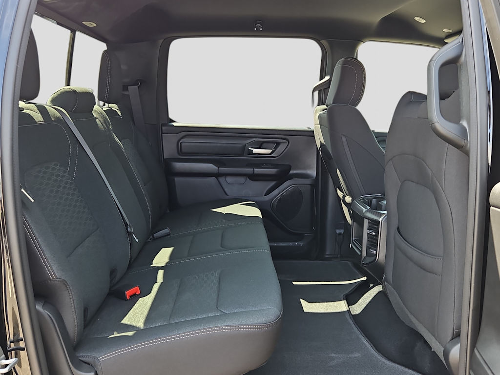 2026 RAM 1500 Express - Photo 24