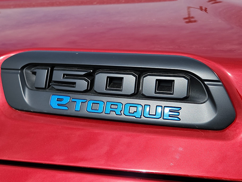 Thumbnail: 2026 RAM 1500 - 6