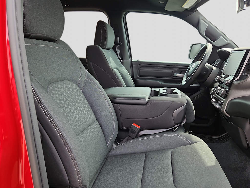 Thumbnail: 2026 RAM 1500 - 10