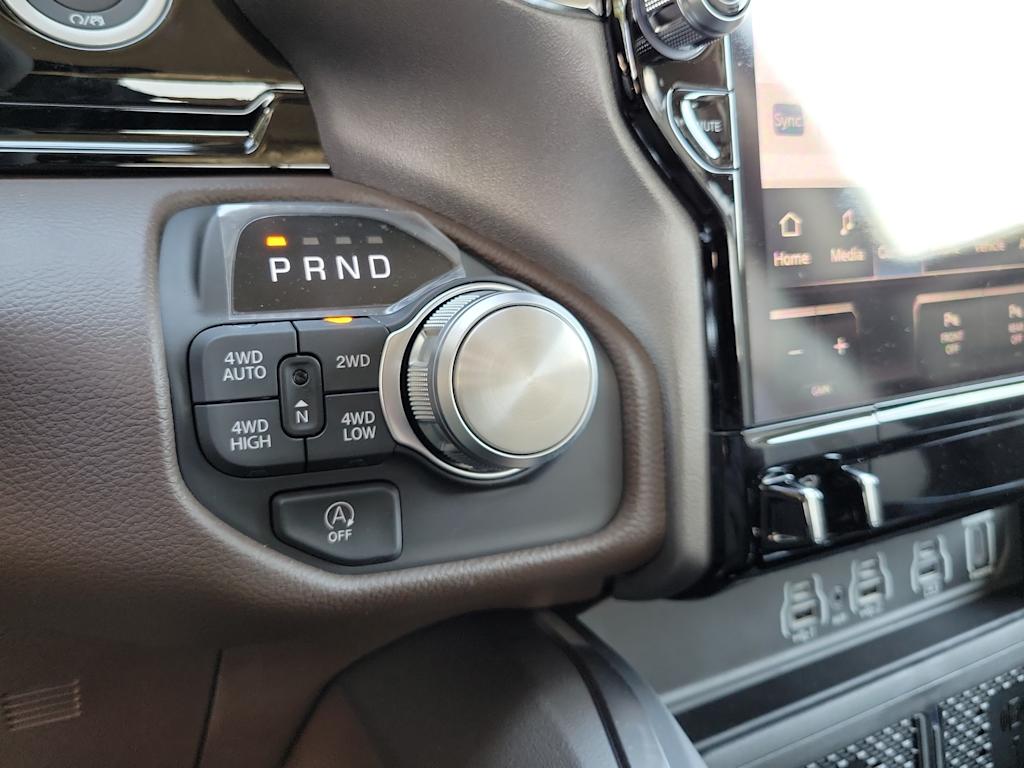 Thumbnail: 2026 RAM 1500 - 26