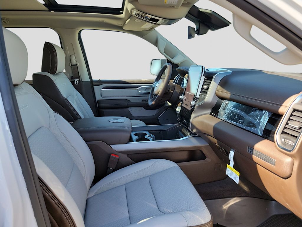 Thumbnail: 2026 RAM 1500 - 10