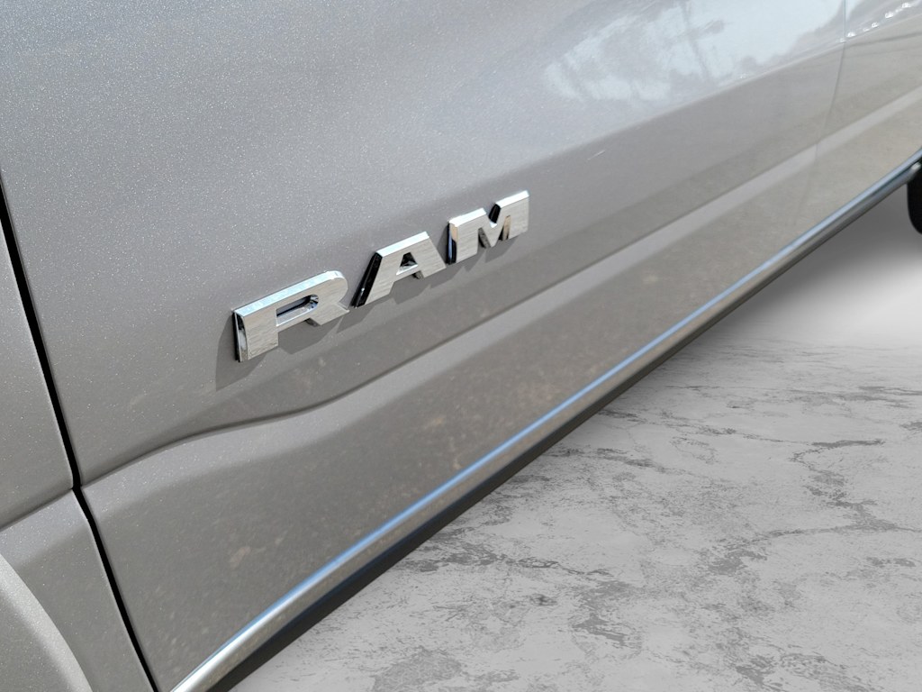 Thumbnail: 2026 RAM 1500 - 7