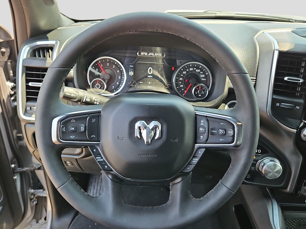 Thumbnail: 2025 RAM 1500 - 9