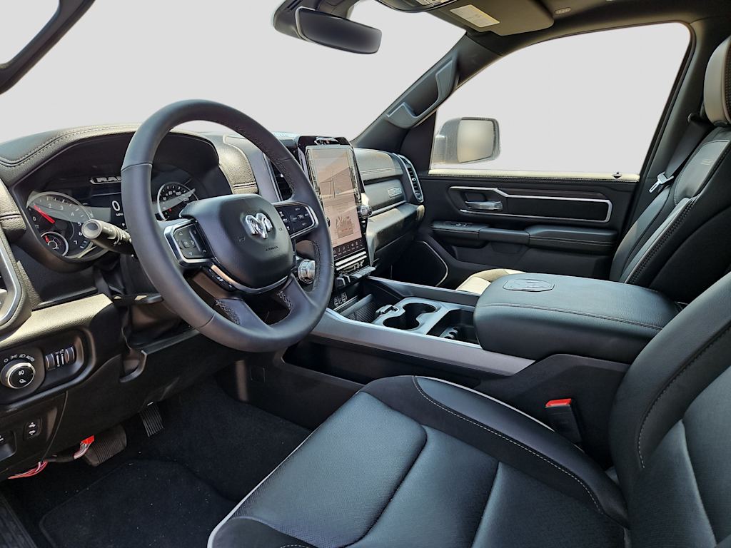 Thumbnail: 2025 RAM 1500 - 10