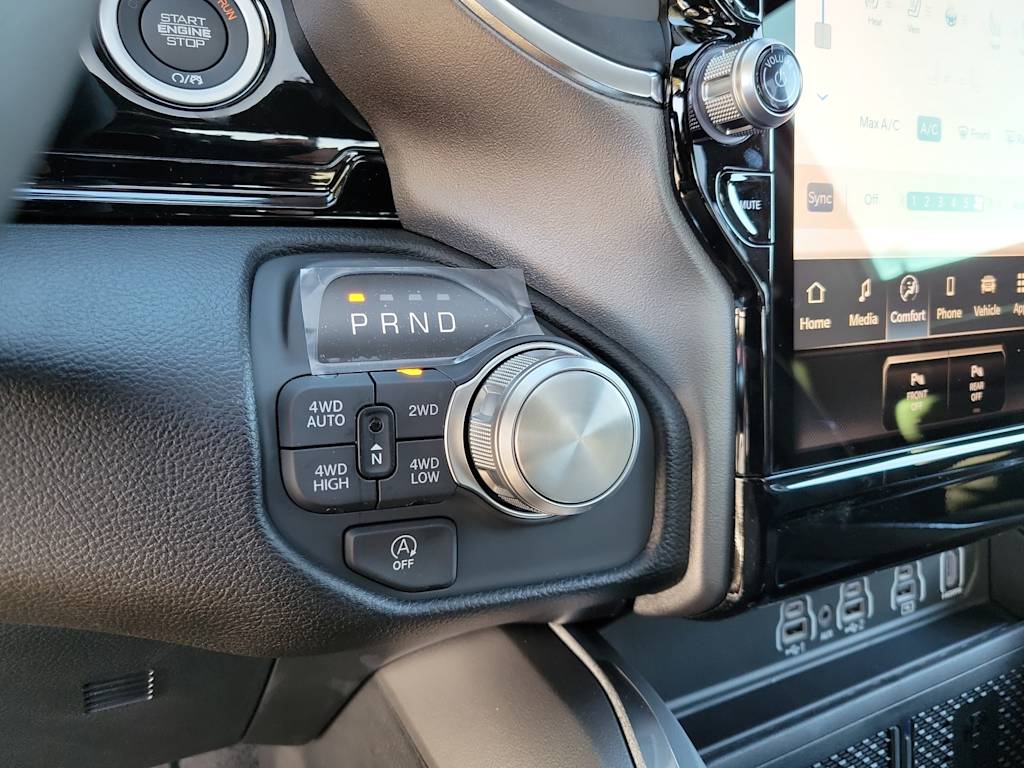 Thumbnail: 2026 RAM 1500 - 25