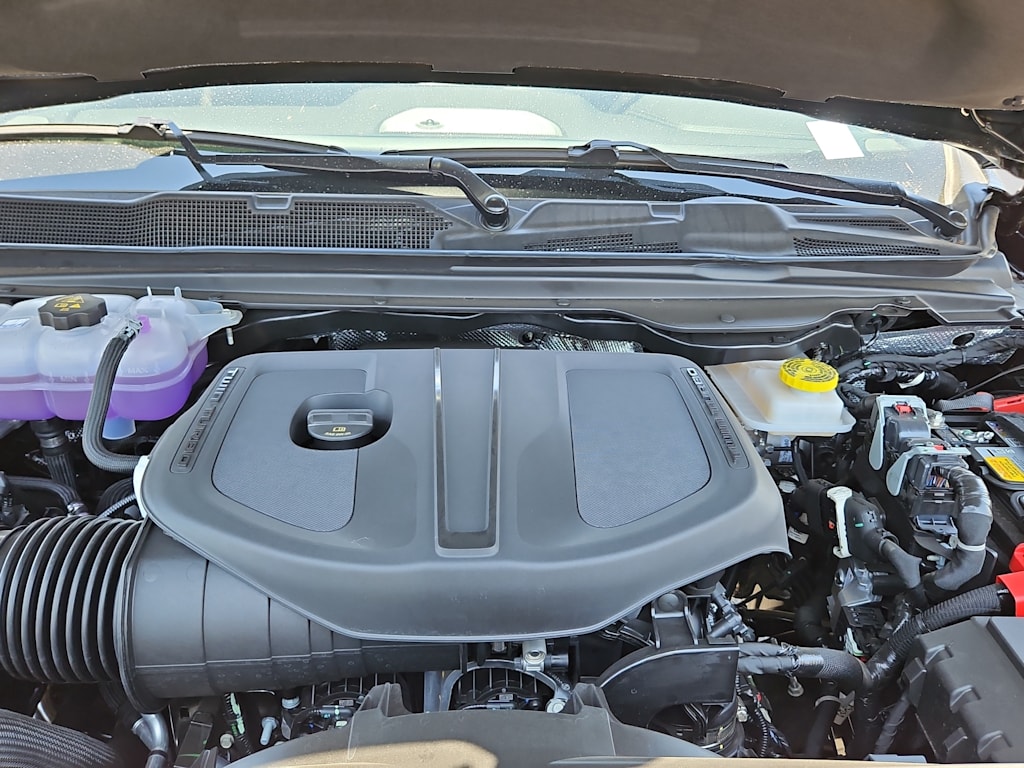 Thumbnail: 2026 RAM 1500 - 8