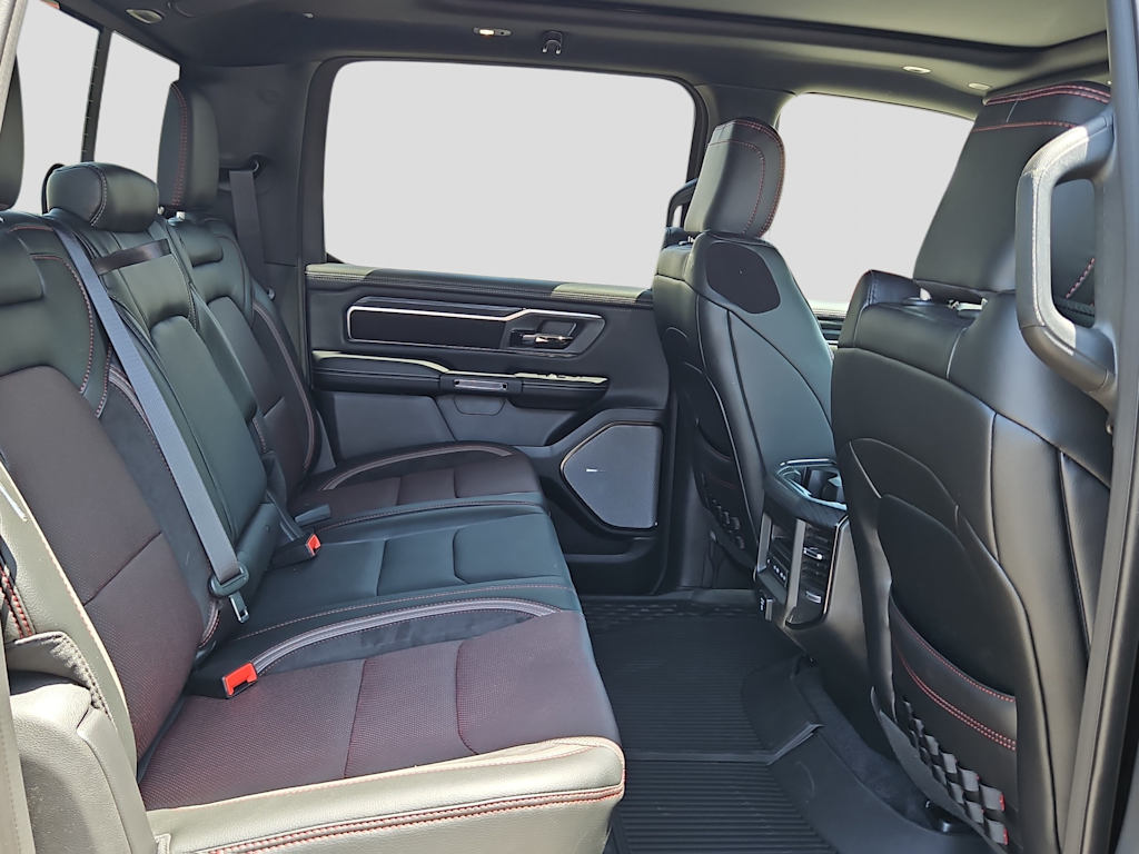 Thumbnail: 2026 RAM 1500 - 25