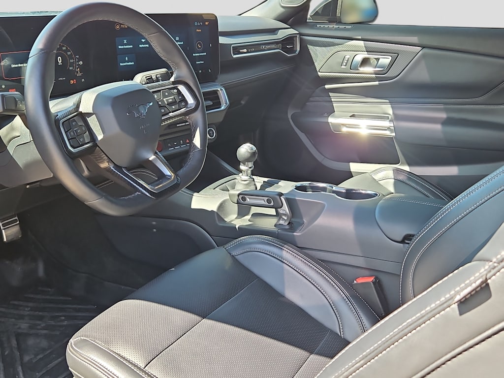 Thumbnail: 2025 Ford Mustang - 2