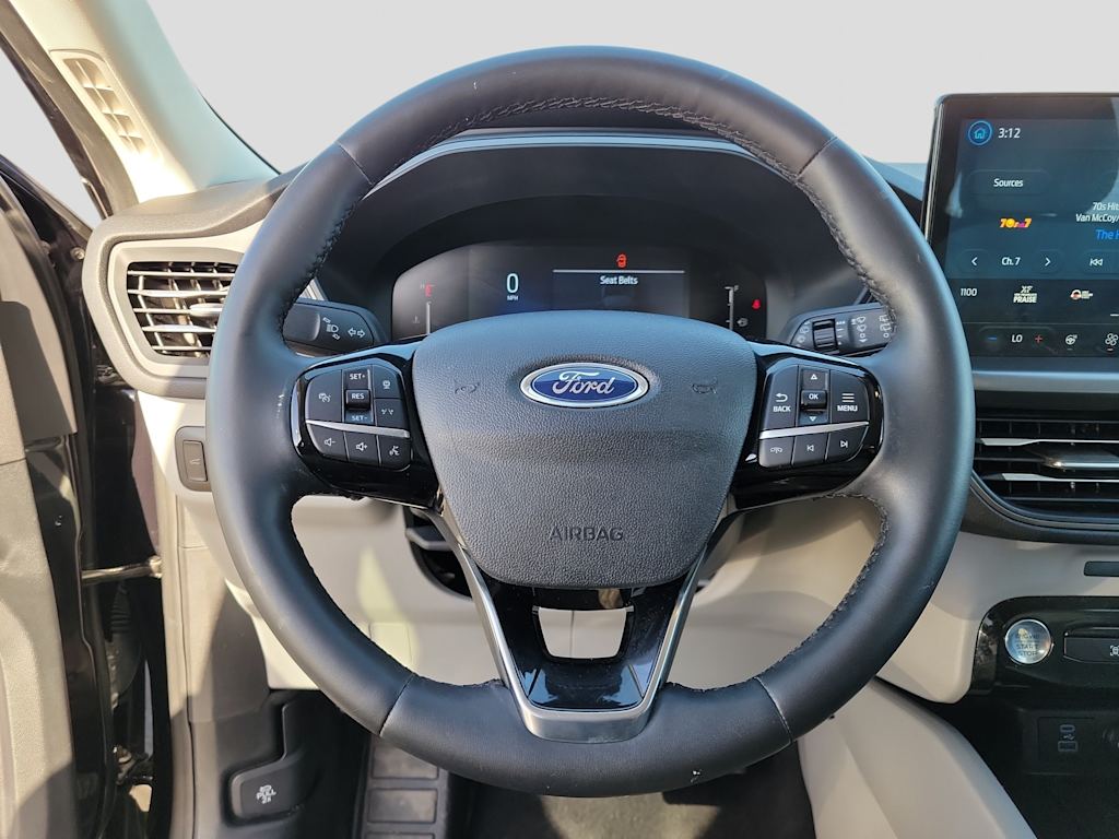 Thumbnail: 2023 Ford Escape - 13