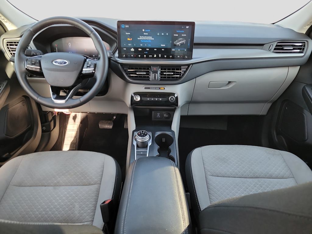 Thumbnail: 2023 Ford Escape - 9