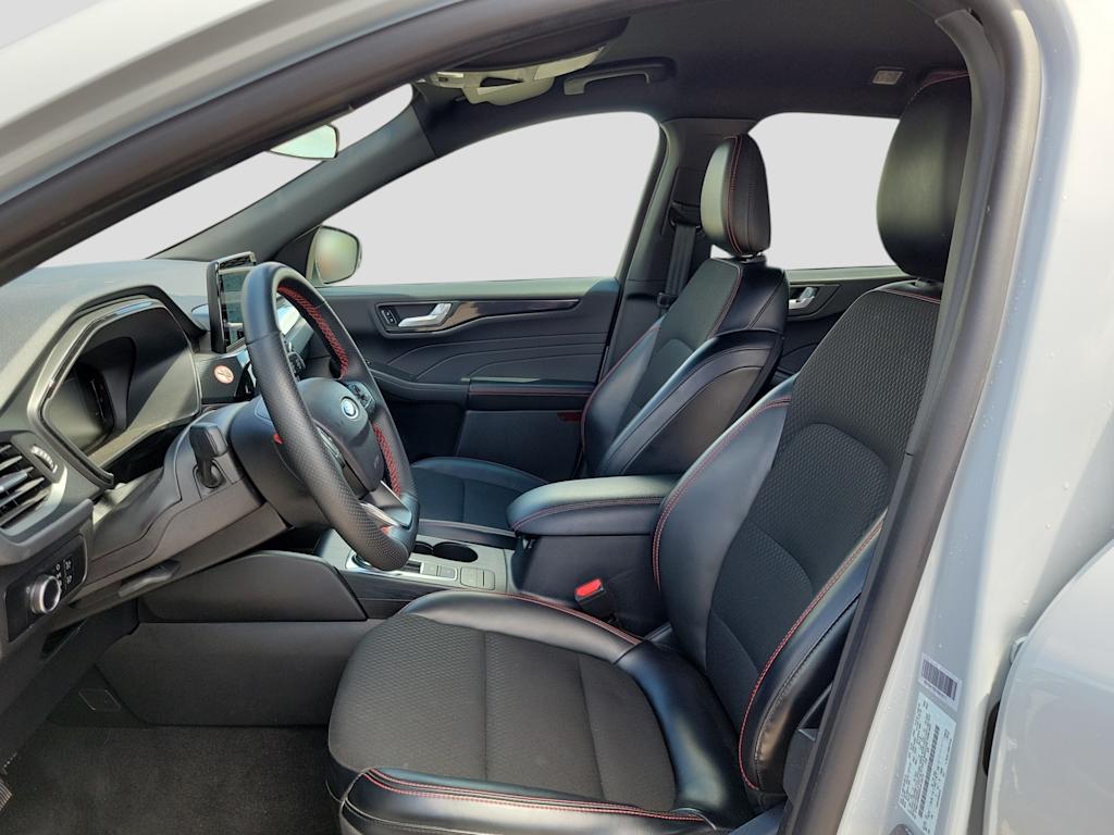 Thumbnail: 2025 Ford Escape - 10