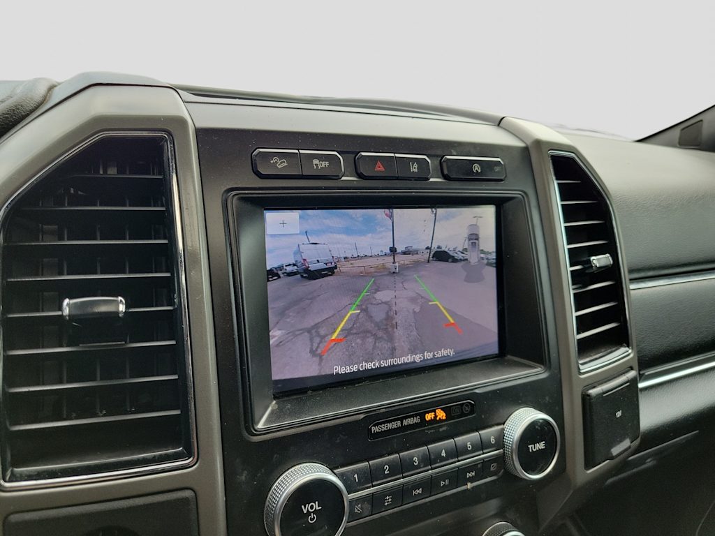 Thumbnail: 2020 Ford Expedition - 20