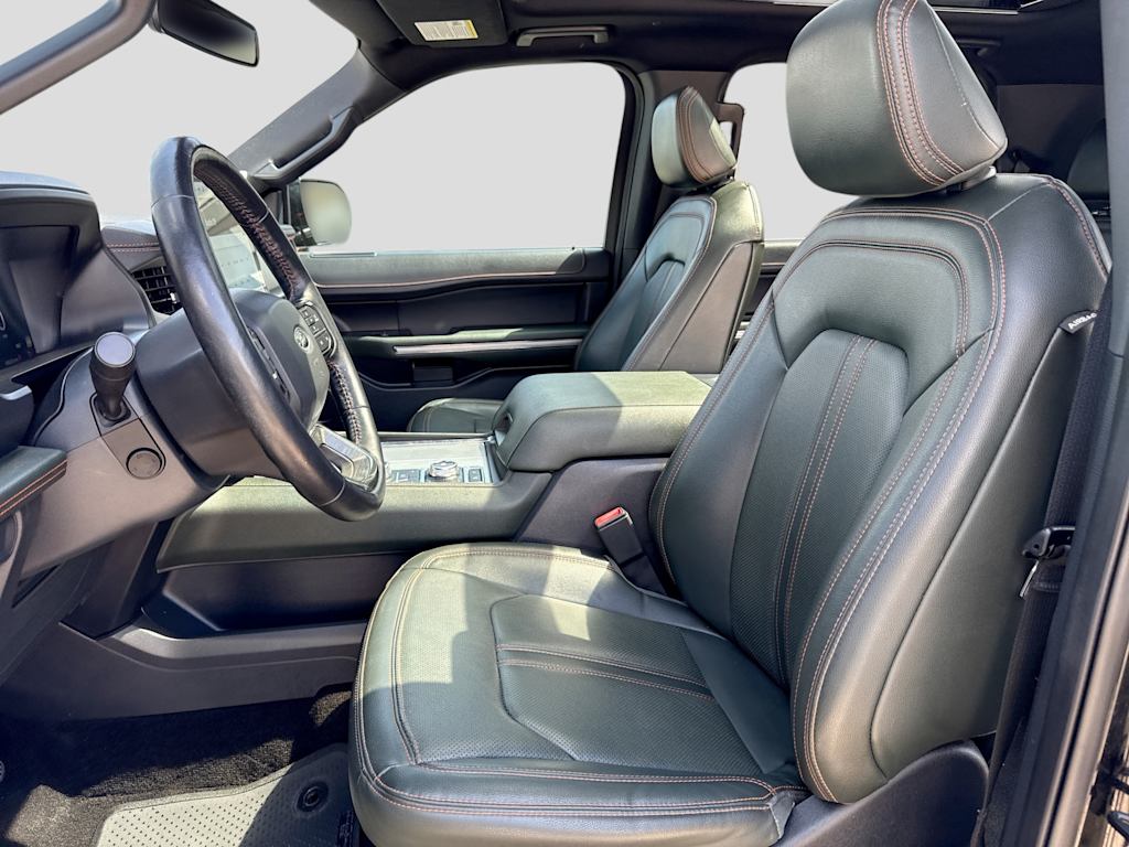 Thumbnail: 2022 Ford Expedition - 10