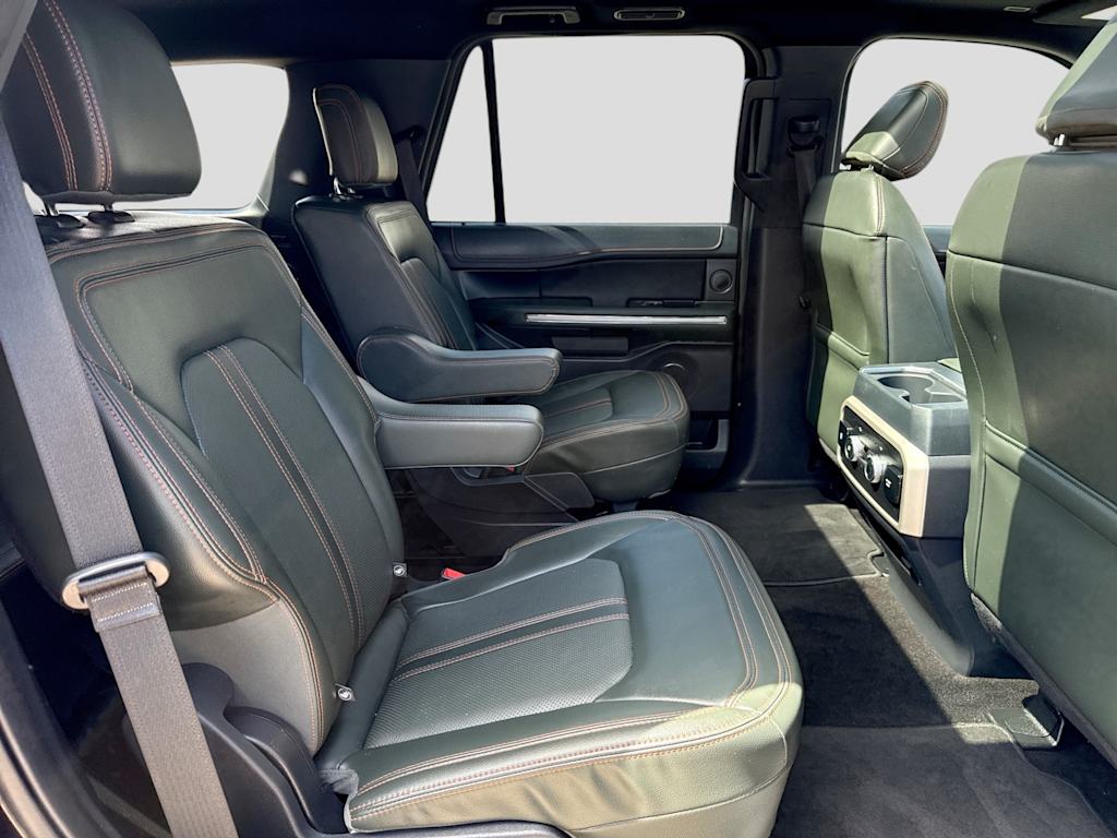 Thumbnail: 2022 Ford Expedition - 23