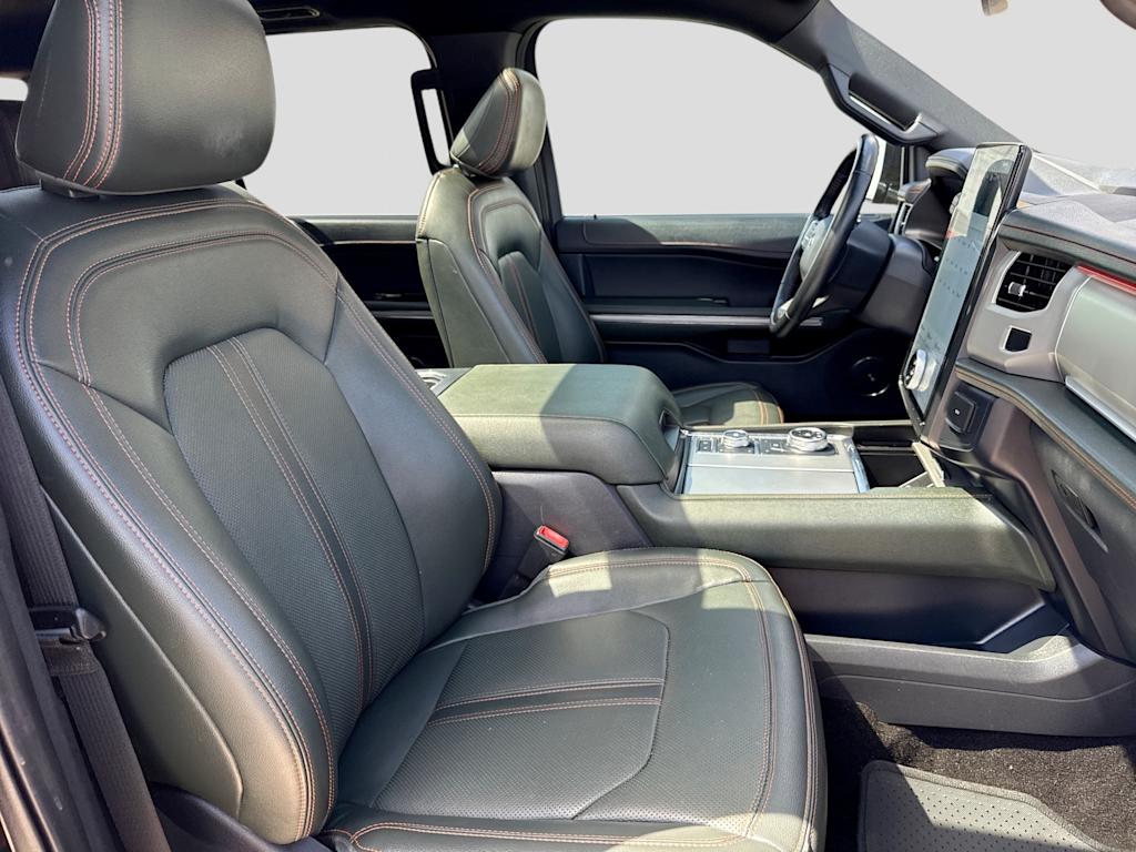 Thumbnail: 2022 Ford Expedition - 11