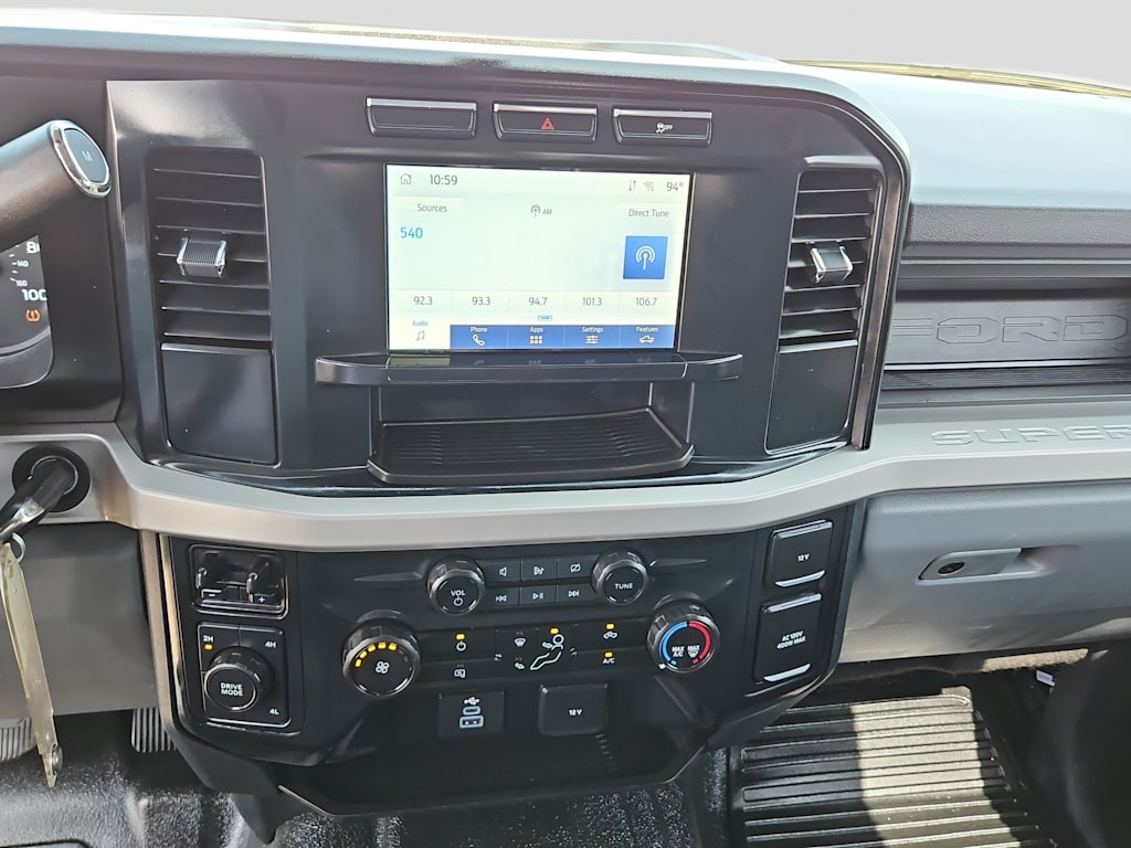 Thumbnail: 2024 Ford F-350 - 9