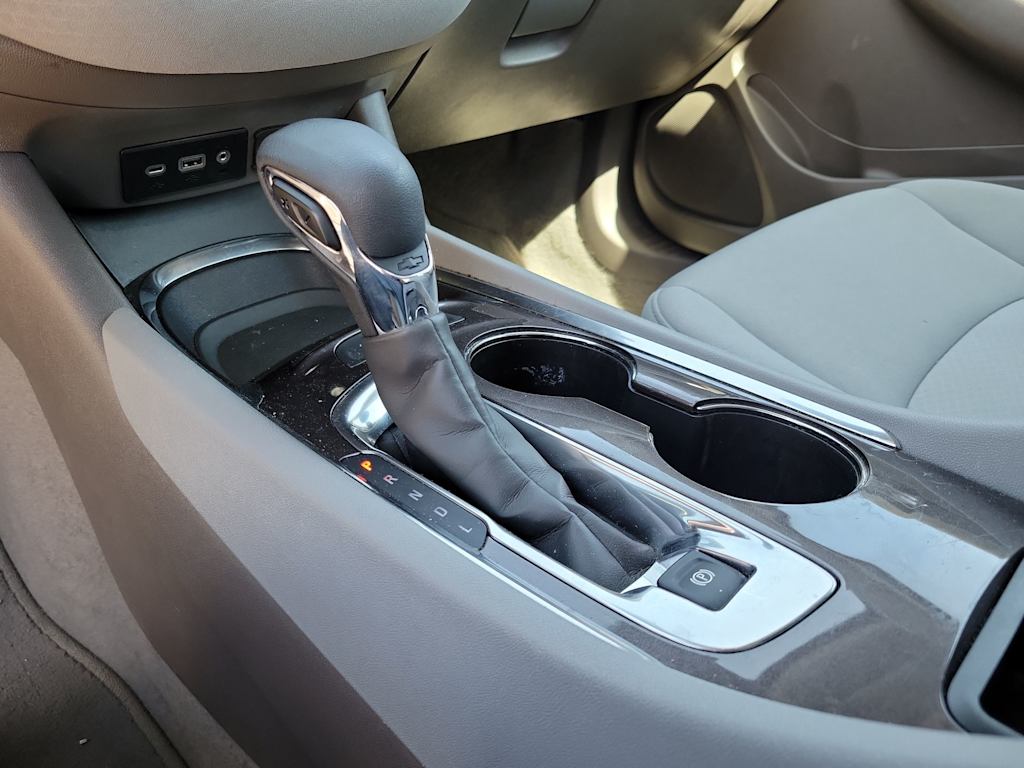 Thumbnail: 2024 Chevrolet Malibu - 15