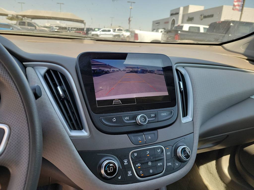 Thumbnail: 2024 Chevrolet Malibu - 20