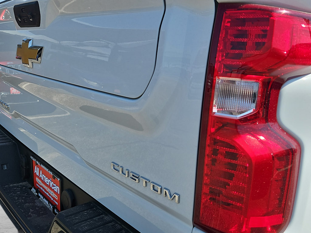 Thumbnail: 2024 Chevrolet Silverado 2500 - 24