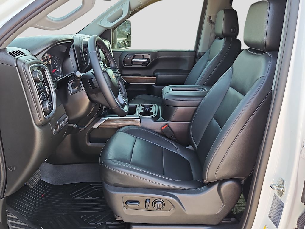Thumbnail: 2022 Chevrolet Silverado 3500 - 9