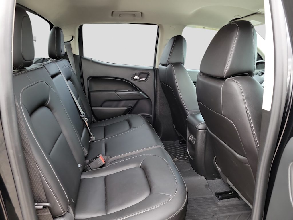 Thumbnail: 2022 Chevrolet Colorado - 18