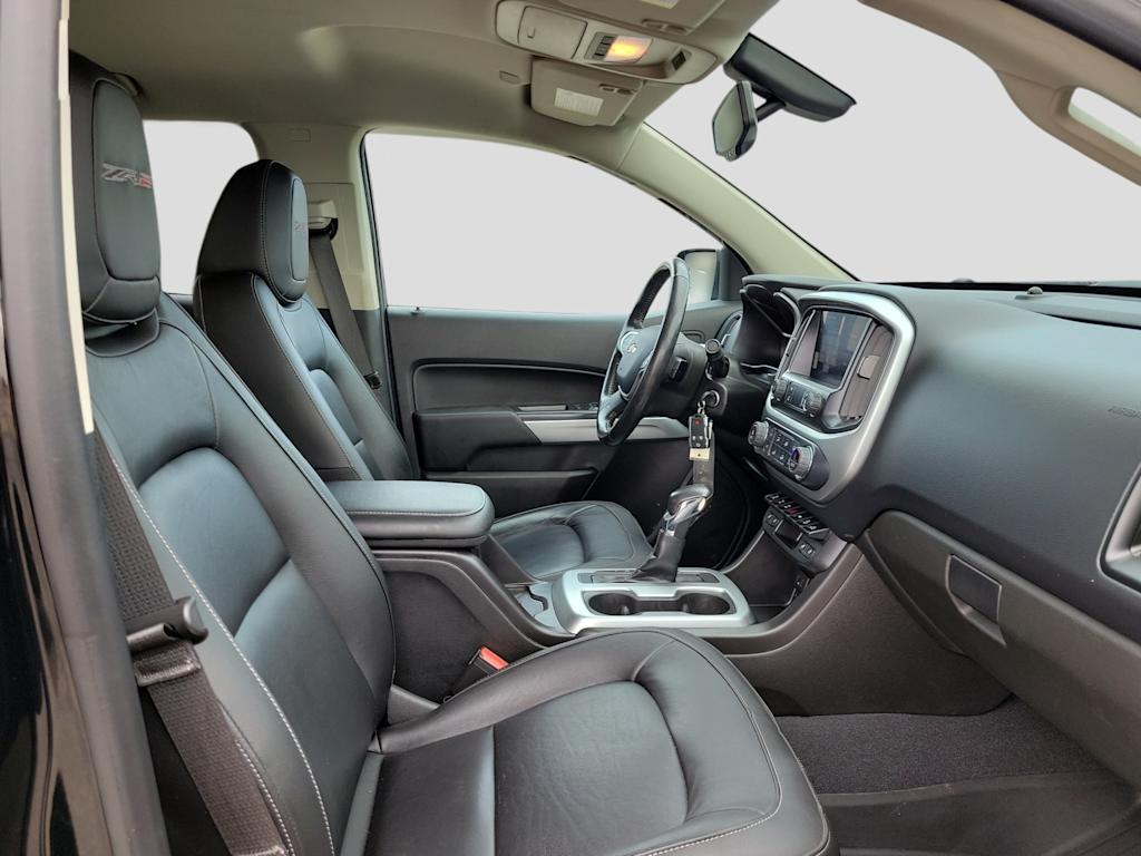 Thumbnail: 2022 Chevrolet Colorado - 11