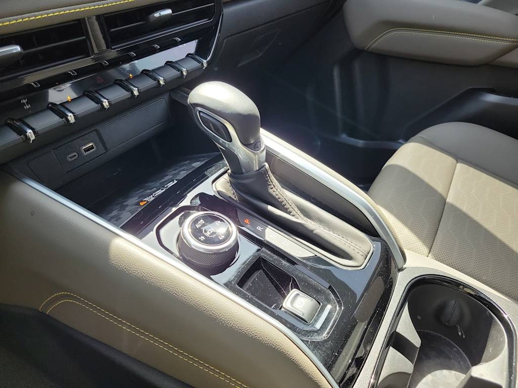 Thumbnail: 2025 Chevrolet Colorado - 15