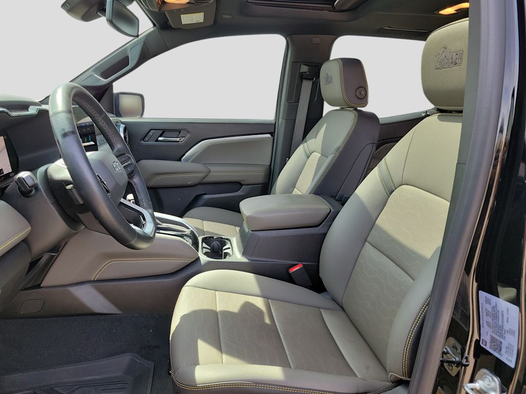 Thumbnail: 2025 Chevrolet Colorado - 10