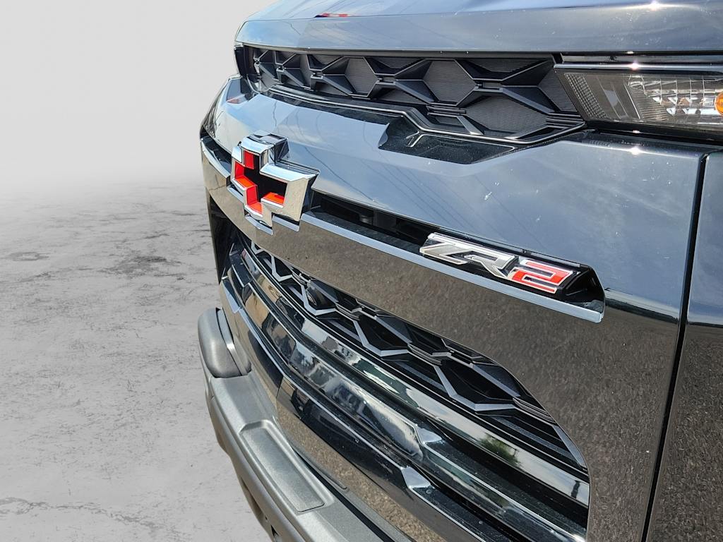 Thumbnail: 2025 Chevrolet Colorado - 16