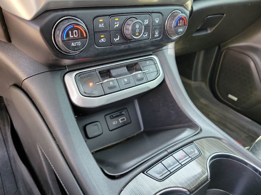 Thumbnail: 2021 GMC Acadia - 19