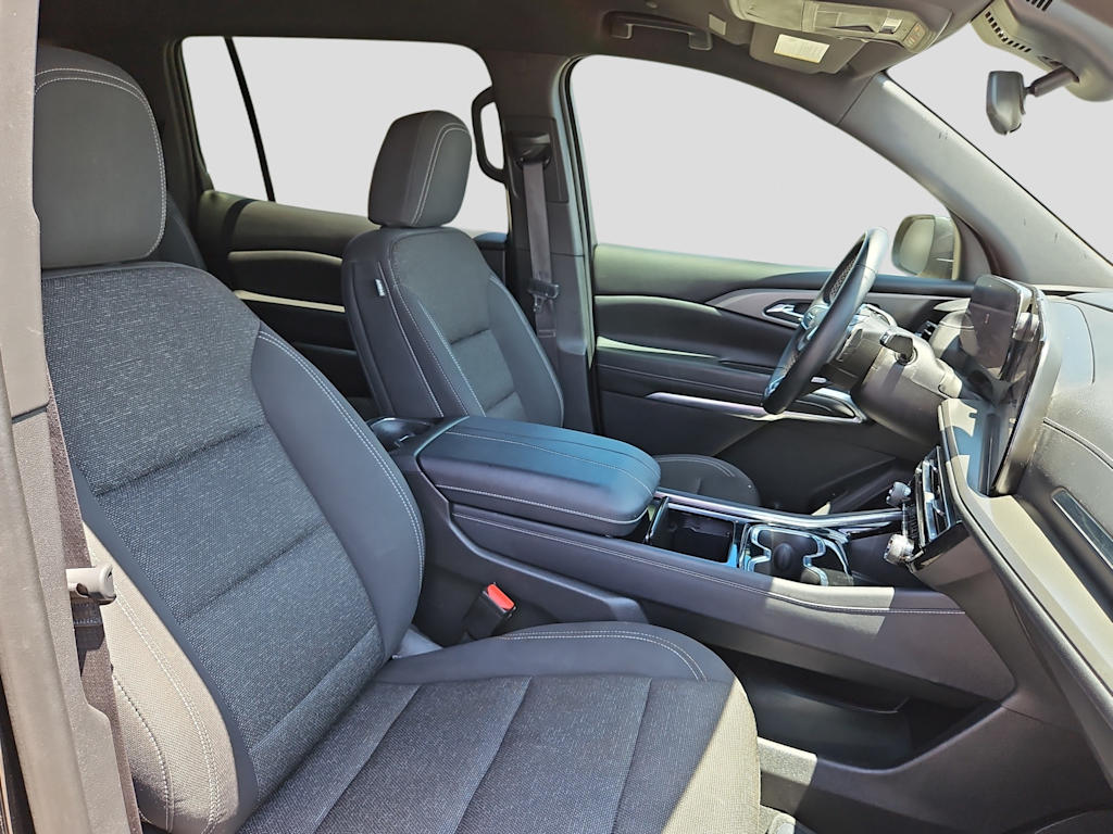 Thumbnail: 2024 Chevrolet Traverse - 10
