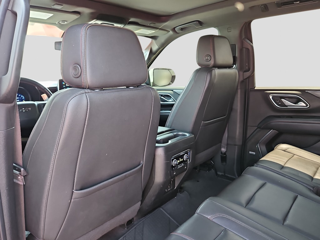 Thumbnail: 2022 Chevrolet Tahoe - 12