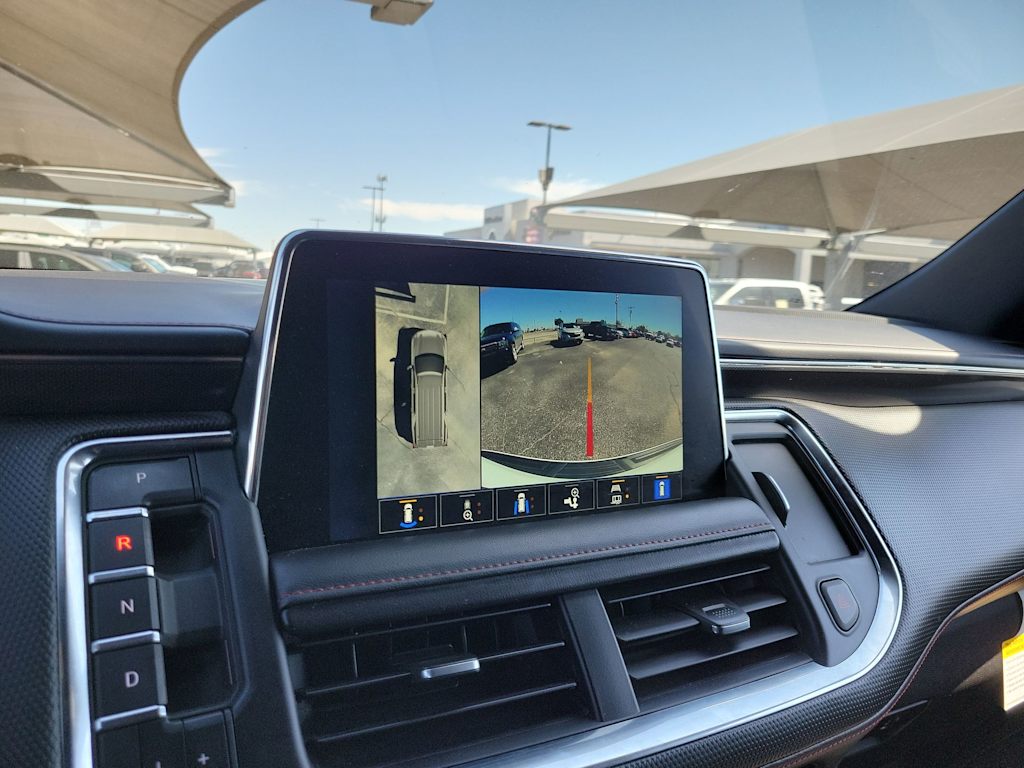 Thumbnail: 2023 Chevrolet Tahoe - 20