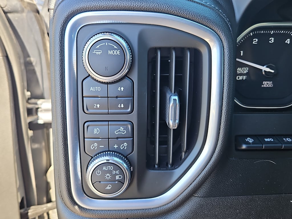 Thumbnail: 2021 GMC Sierra 1500 - 24