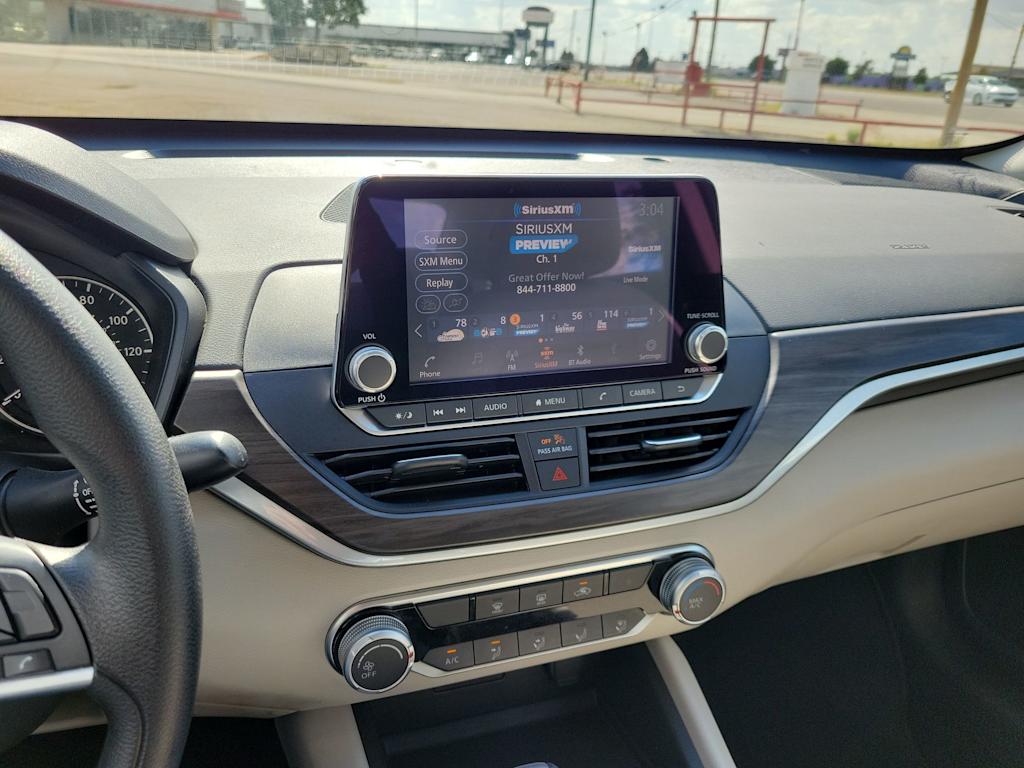 Thumbnail: 2025 Nissan Altima - 21