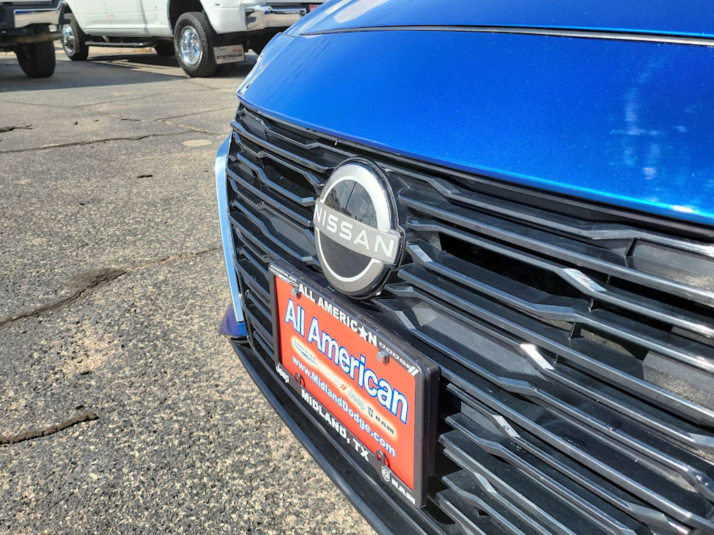 Thumbnail: 2025 Nissan Altima - 7