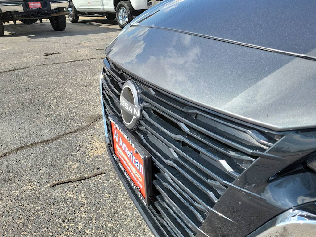 Thumbnail: 2025 Nissan Altima - 17