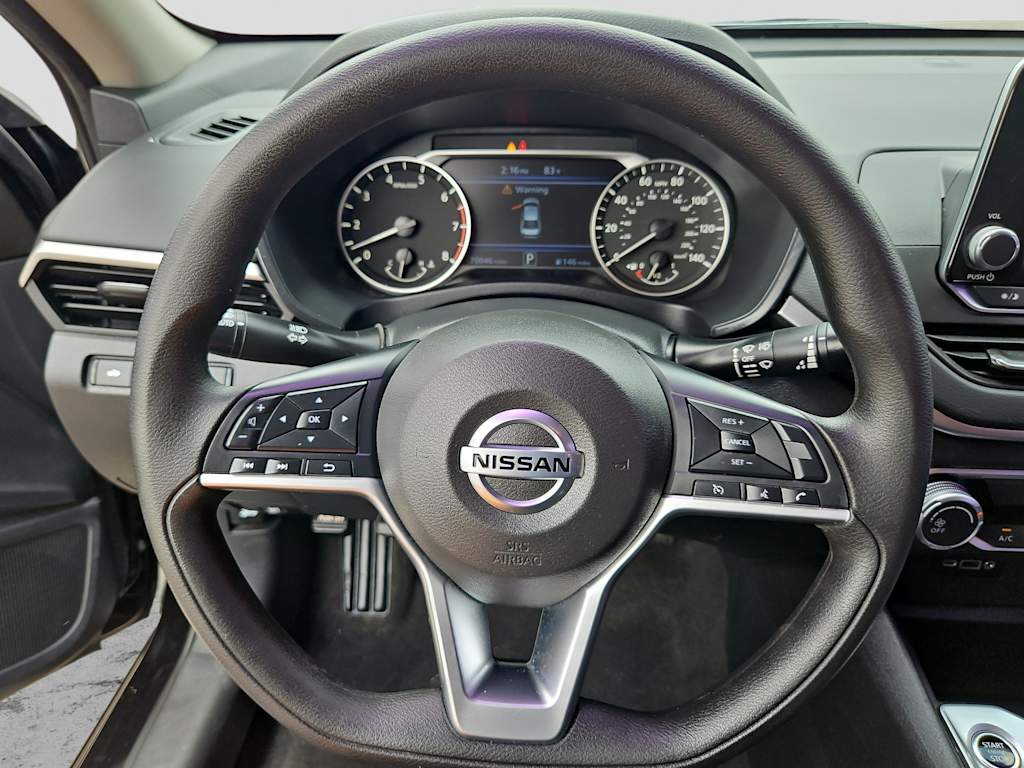 Thumbnail: 2022 Nissan Altima - 13
