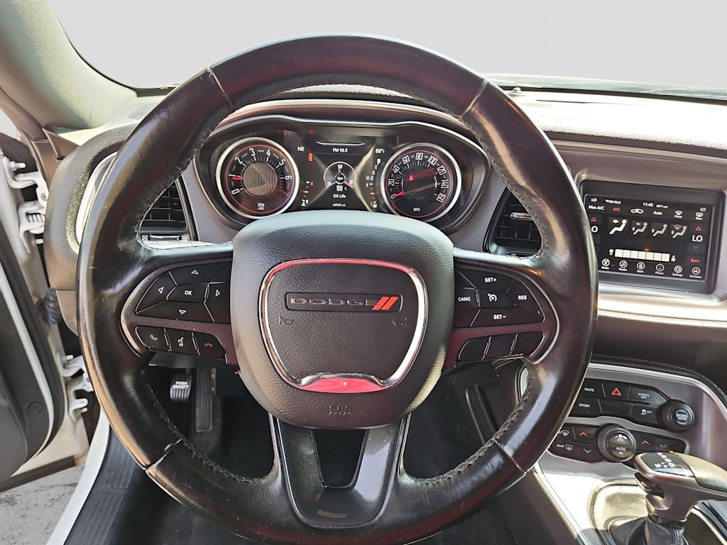 Thumbnail: 2019 Dodge Challenger - 13