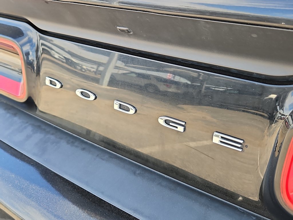 Thumbnail: 2016 Dodge Challenger - 6